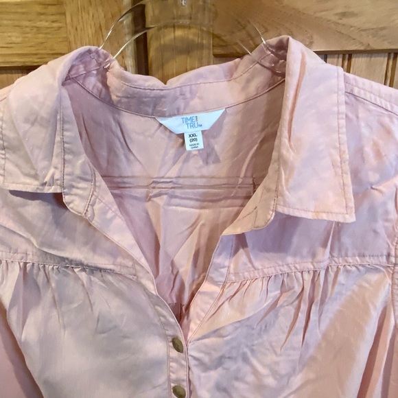 Time and Tru Light Pink Sleeveless Blouse - Picture 2 of 3